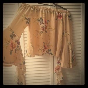 Off shoulder floral tee